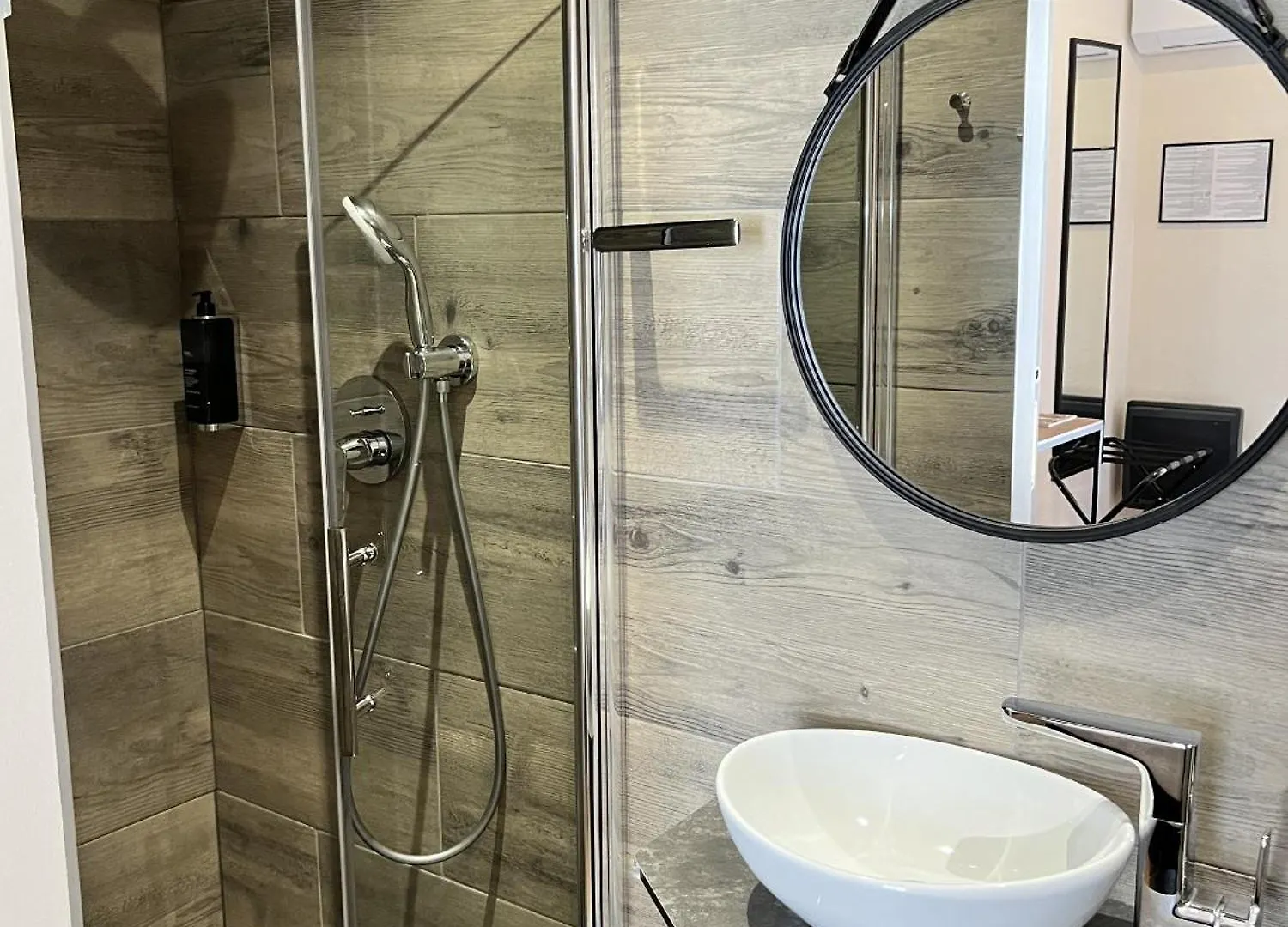 Au Bec Fin Hotel Aix-les-Bains 2*,