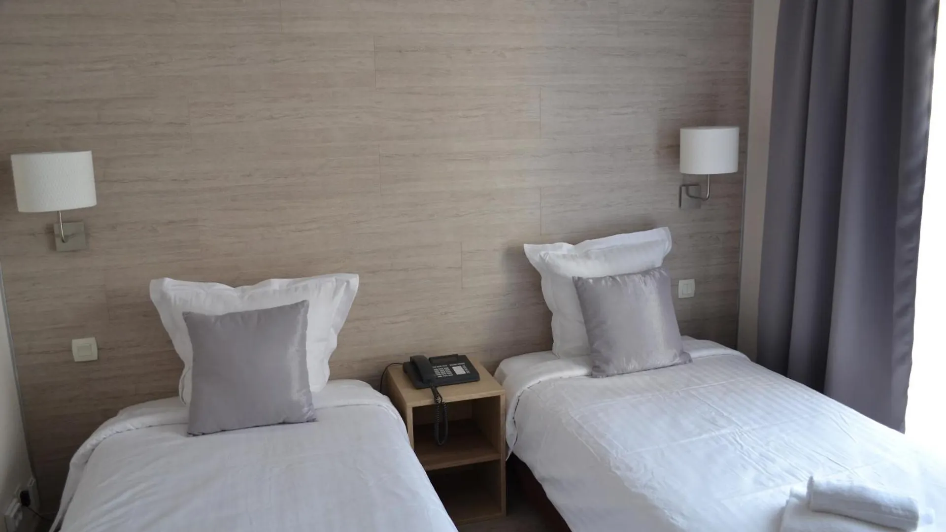 Au Bec Fin Hôtel Aix-les-Bains 2*,