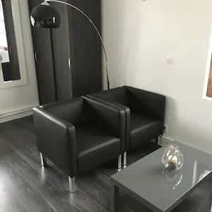 Magnifique Meublé 24m2 Avec Parking Appartement